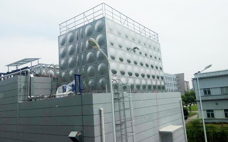 上海項(xiàng)目水箱